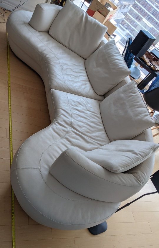 White Leather Couch image indicator(3)