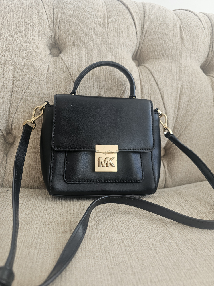 Small Michael Kors crossbody thumbnail