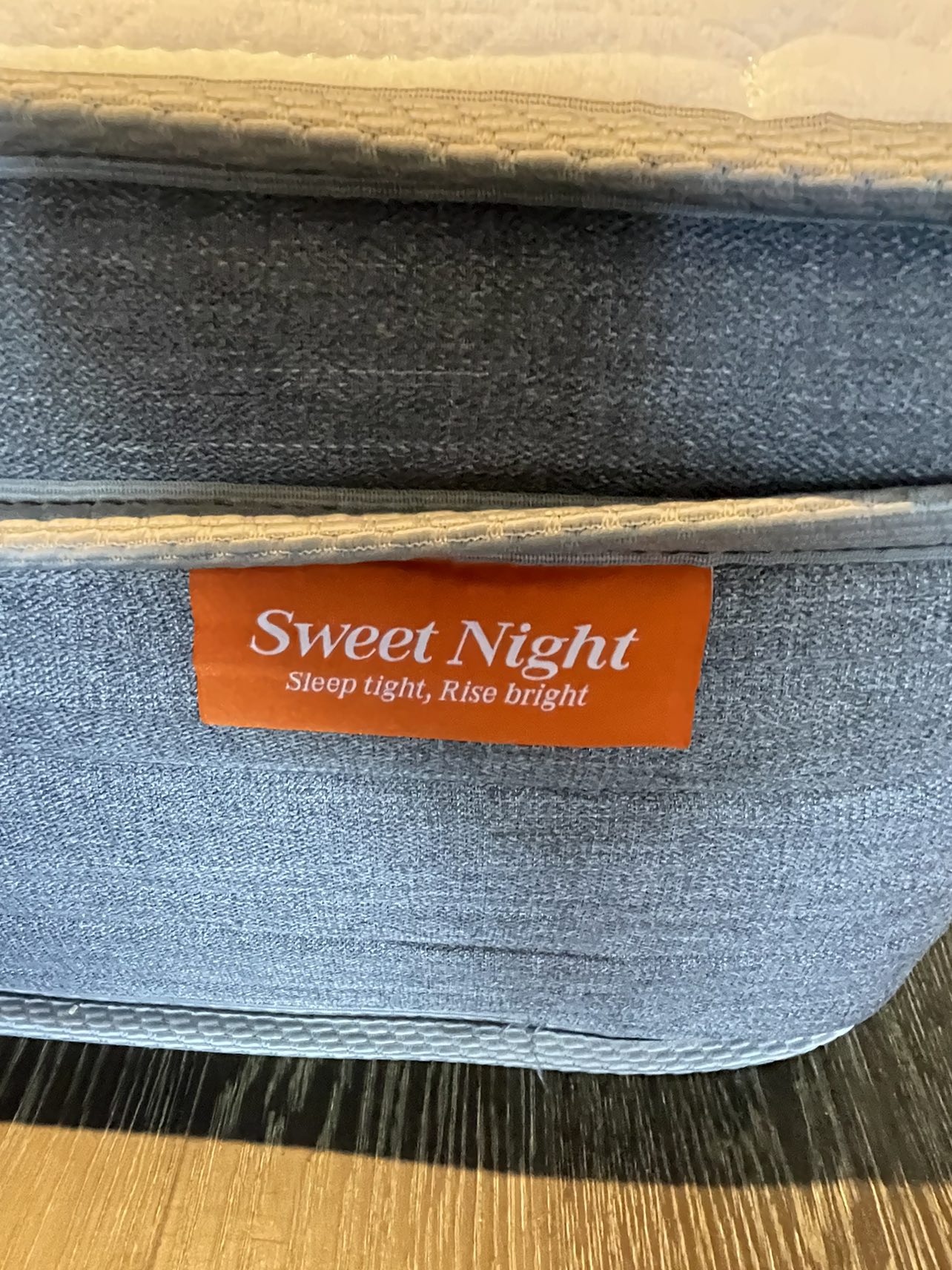 Queen size mattress, 12 inch - photo 3