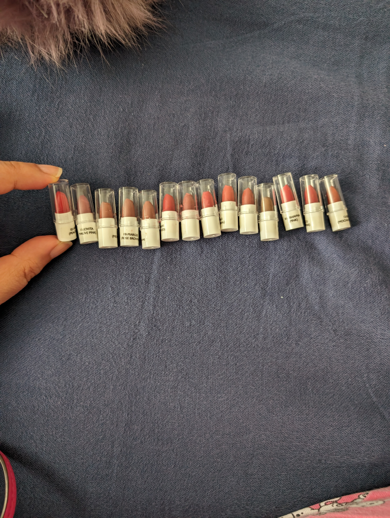 #freecycle Mini Lipsticks image indicator(2)