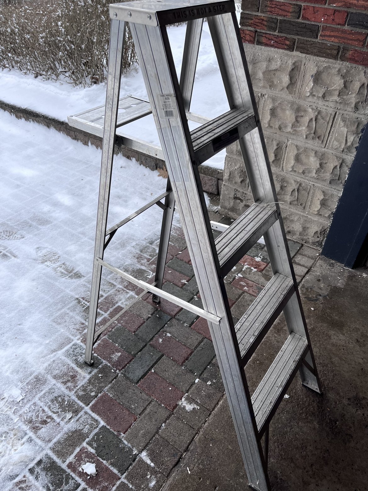 Ladder thumbnail
