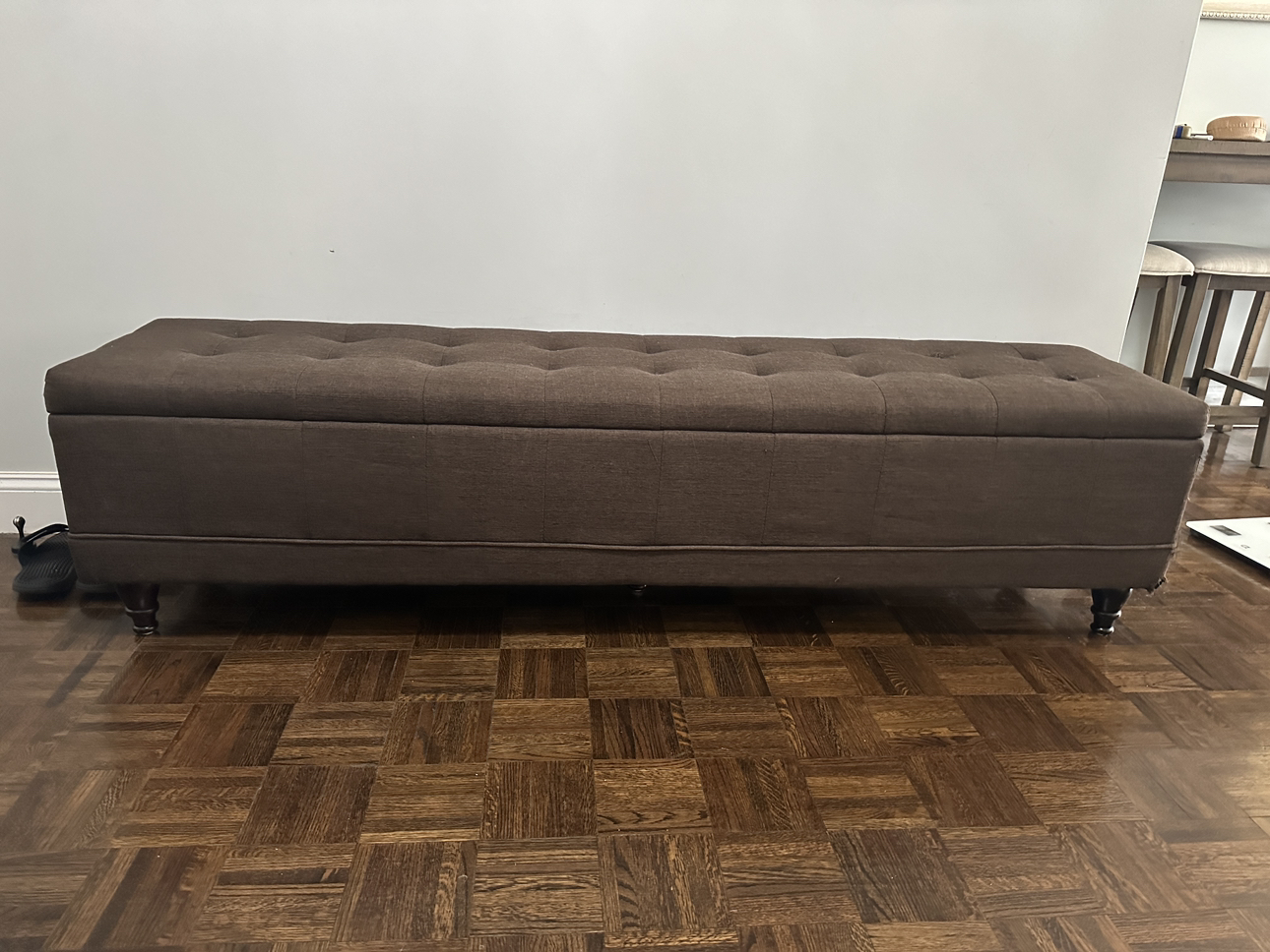 Foyer bench