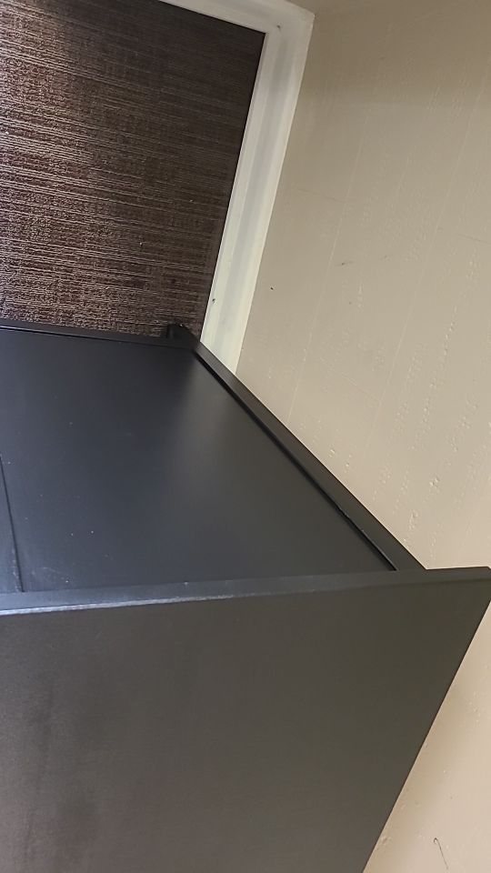hemnes 8 draw dresser like  new - photo 3