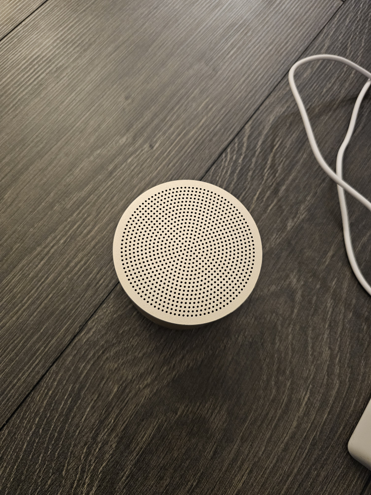 Miniso Portable Metal Bluetooth Speaker - photo 2
