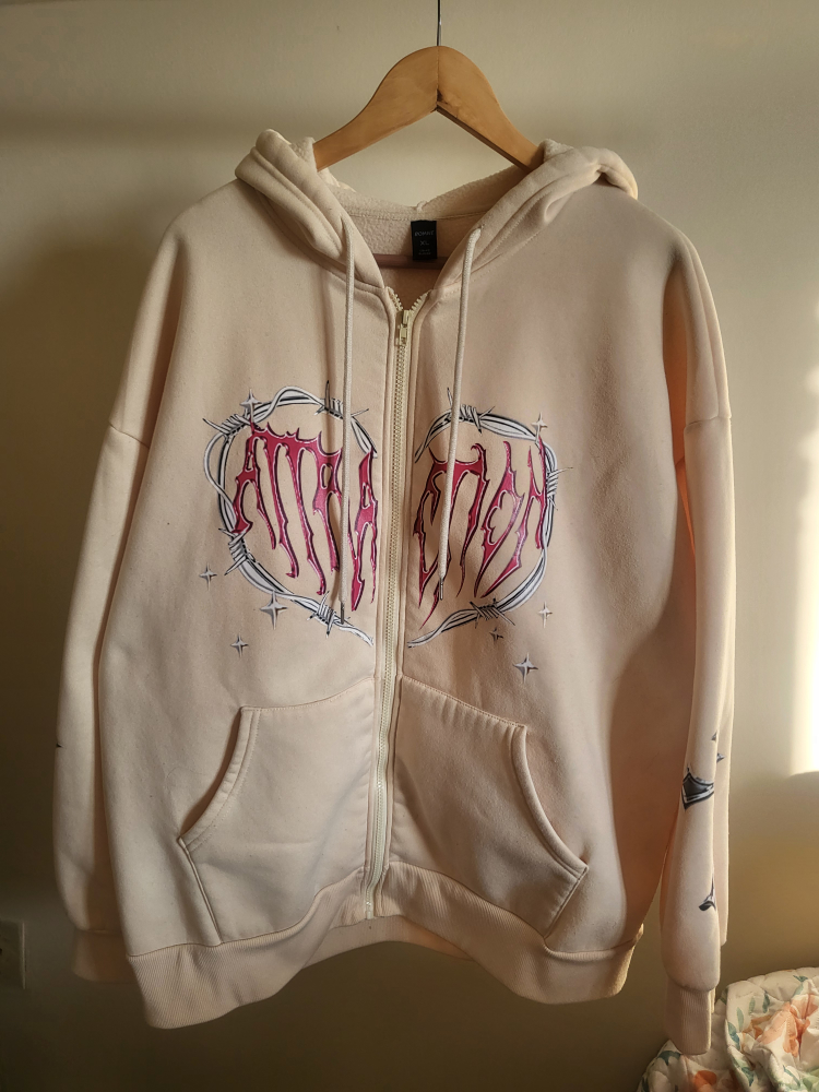 Hooded zip-up