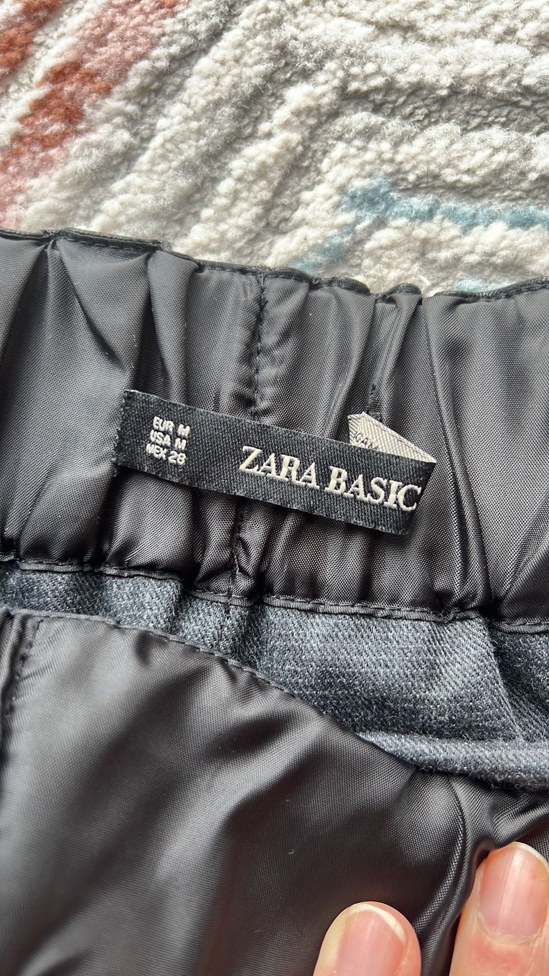 ZARA Mini Leather Skirt - M image indicator(4)
