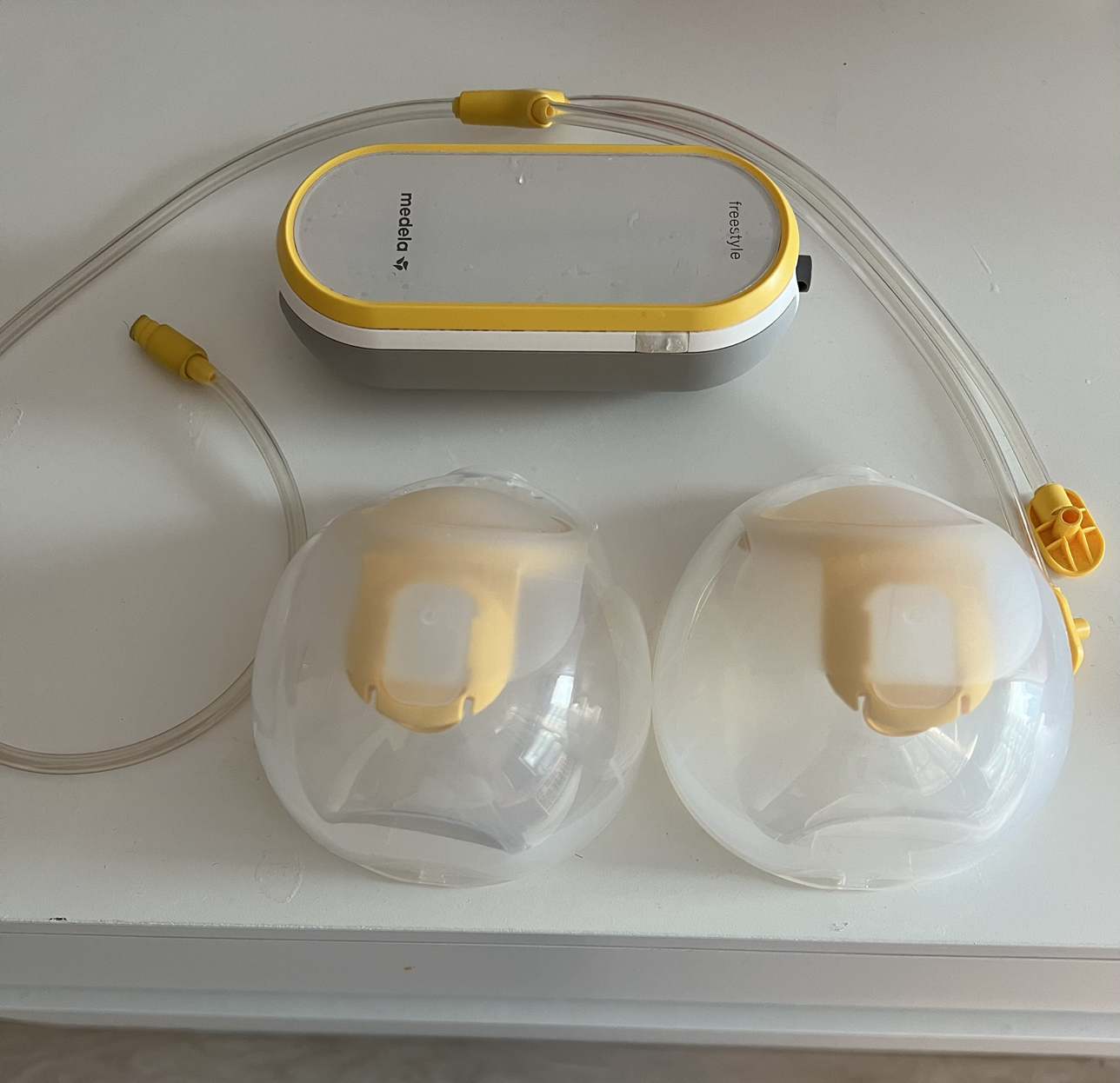 Medela Double electric Hands Free pump - photo 2