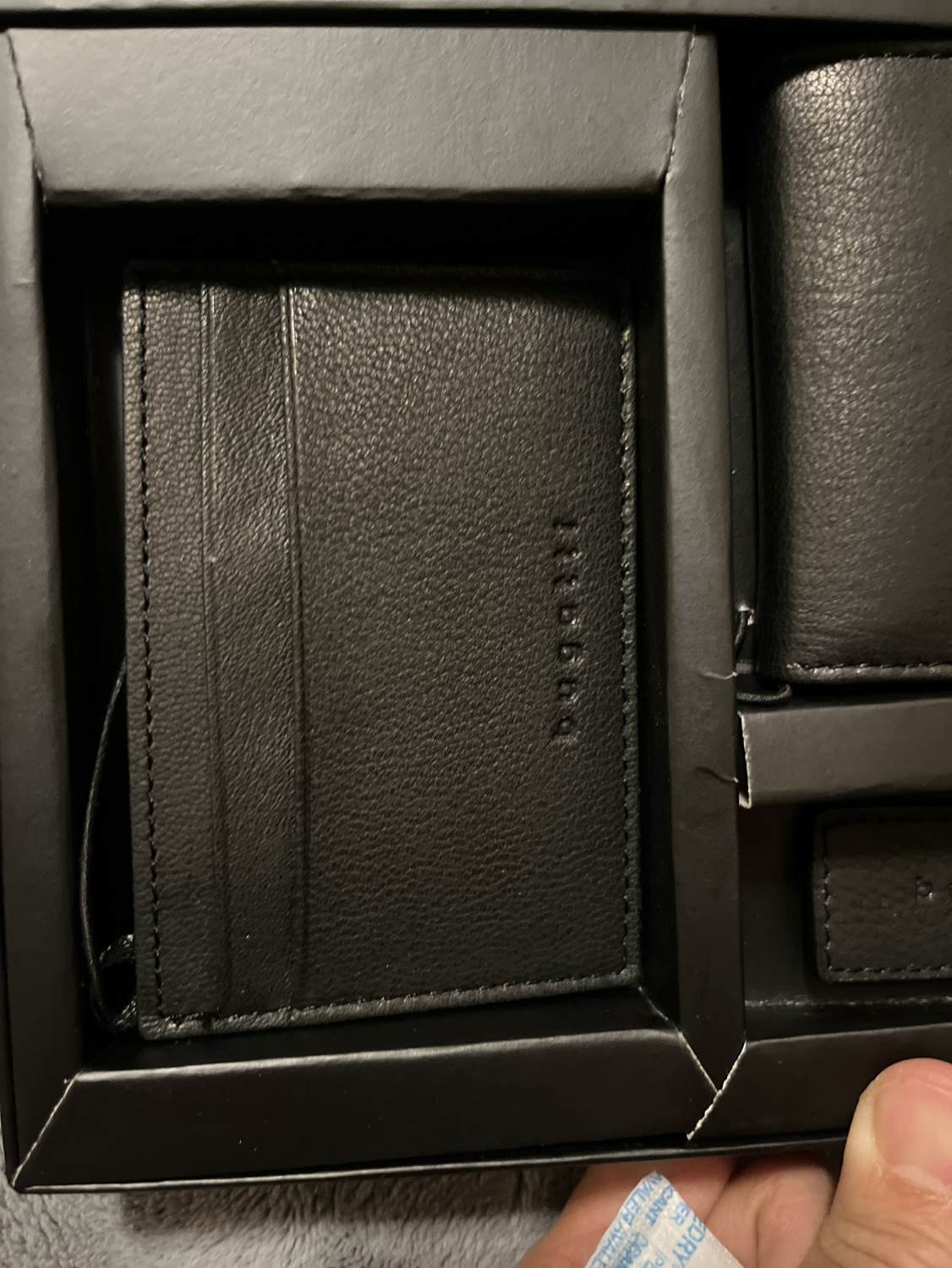 Bugatti wallet black image indicator(6)