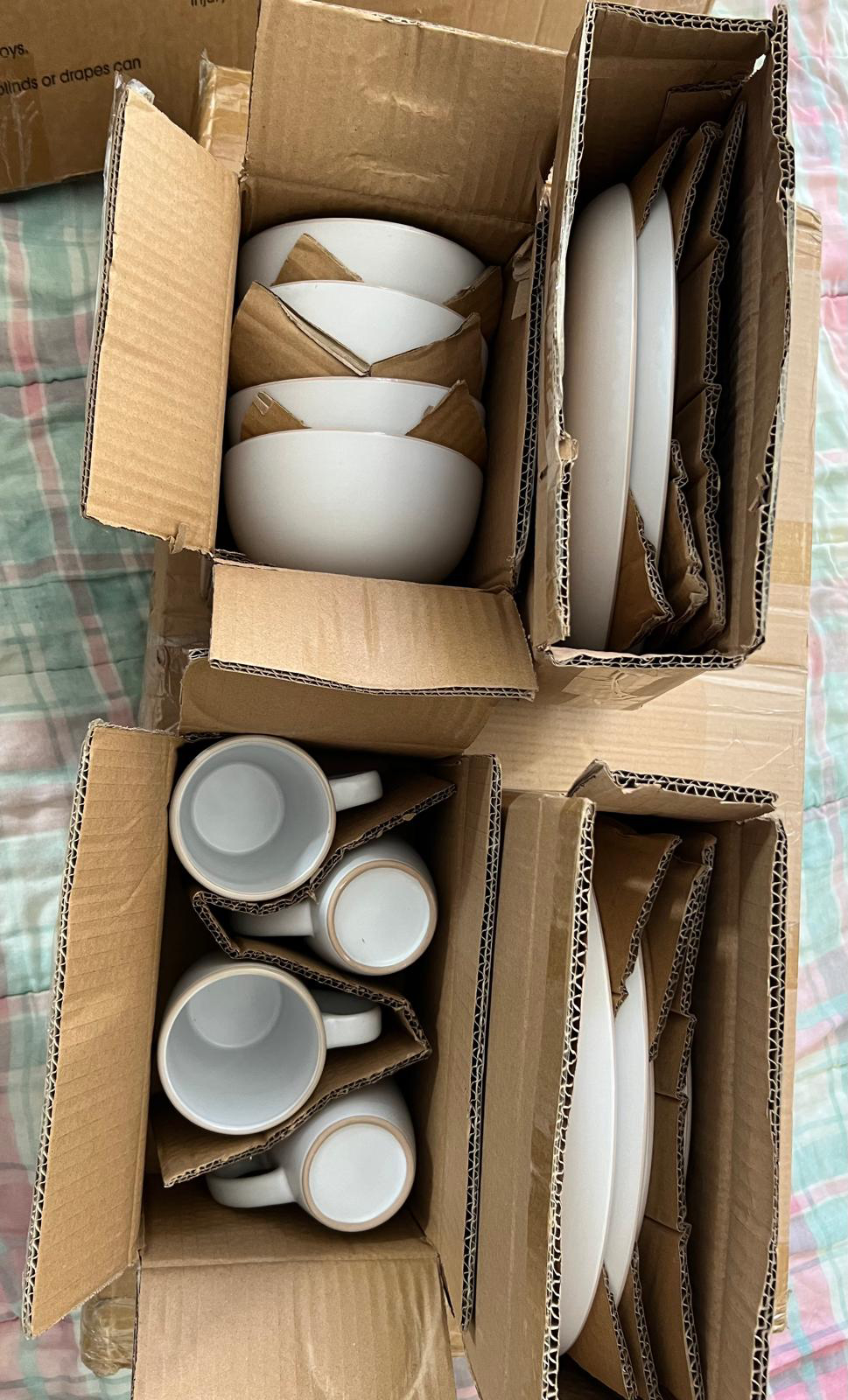 Kitchen Plates & Bowls Set with Mugs | White Dinnerware Set - photo 2