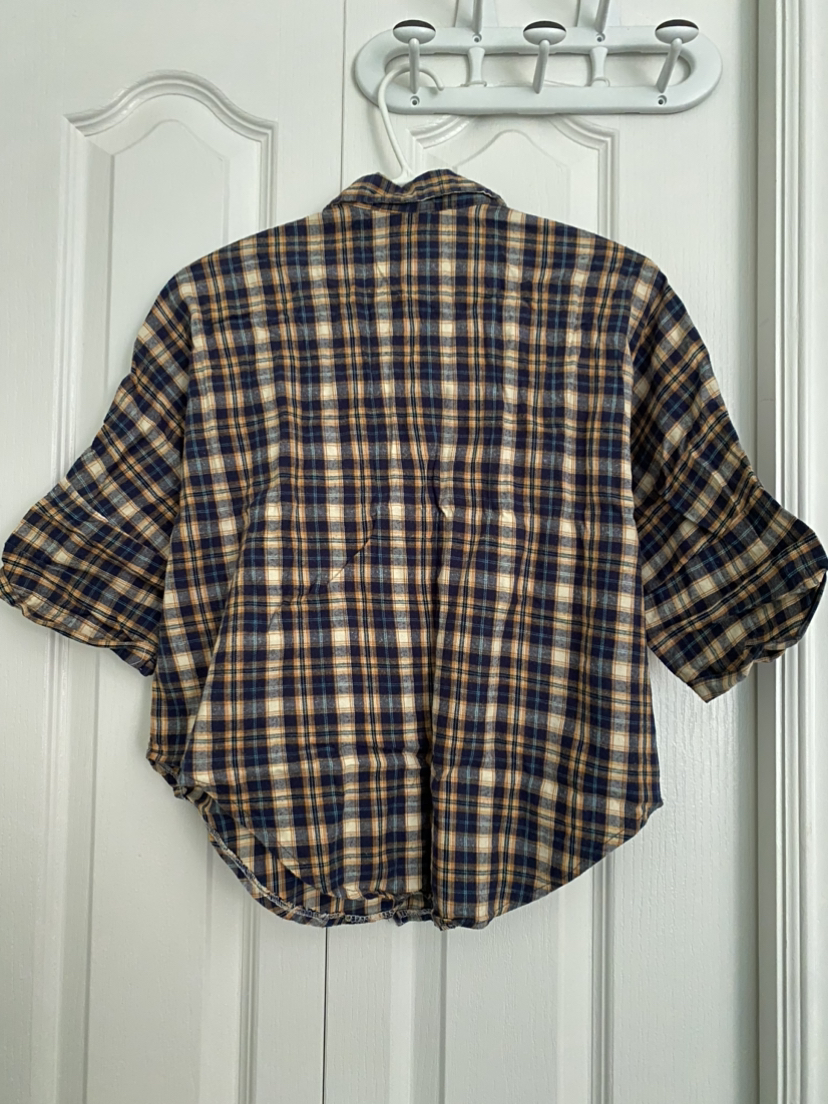 Drop Shoulder Patch Pocket Crop Shirt| size M - photo 2