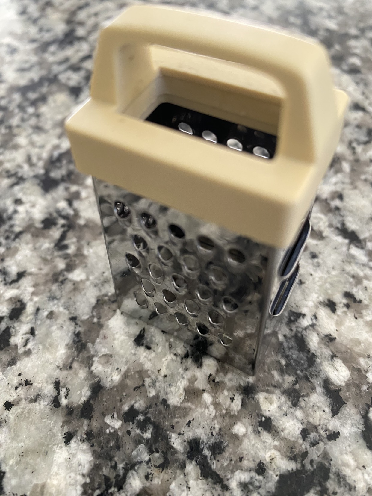 Cute mini grater. image indicator(4)