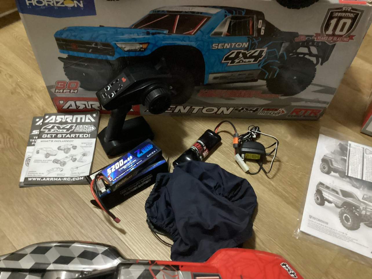 Rc cars. Arrma & Redcat image indicator(5)