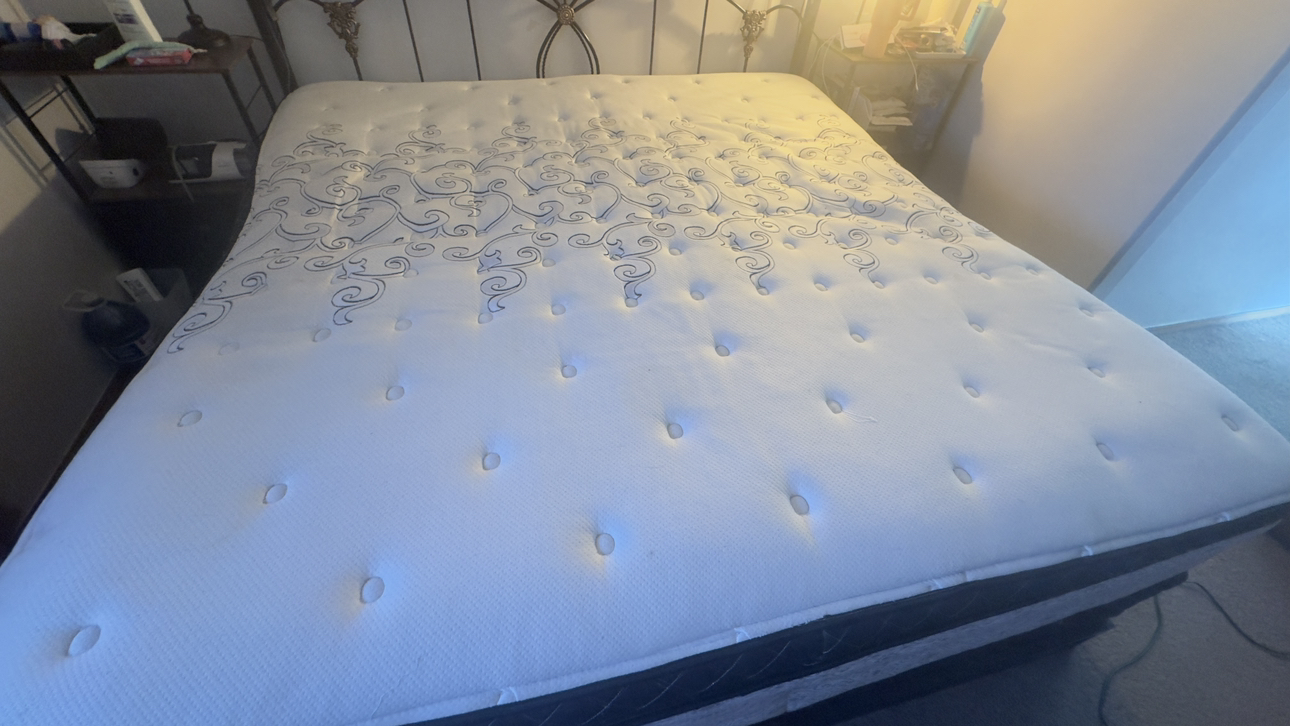 KING MATTRESS, HEAD BOARD,  FRAME & BOXSPRING