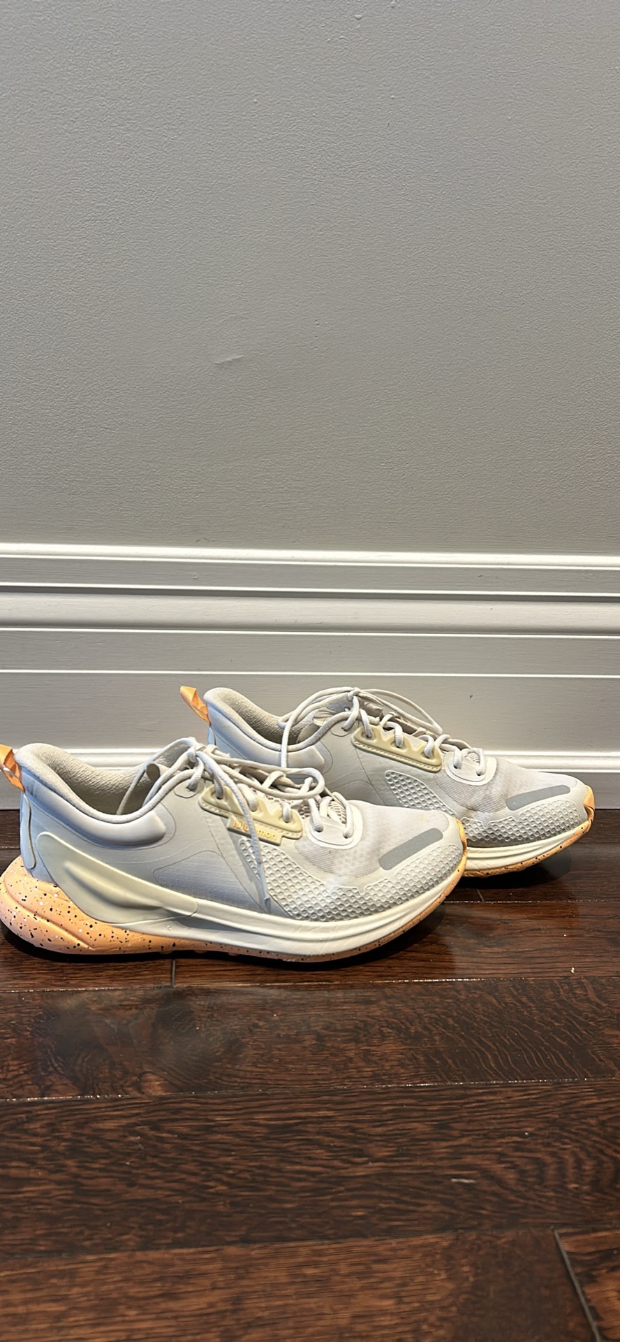 Lululemon running shoes - photo 2