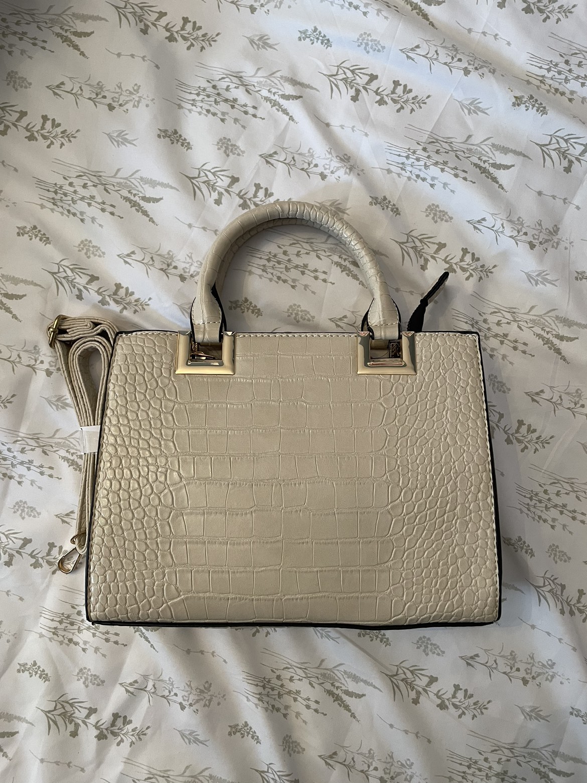 Brand new.. Handbag with strap.. - photo 2