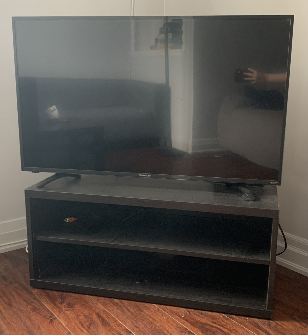 Media storage/ TV stand - photo 2