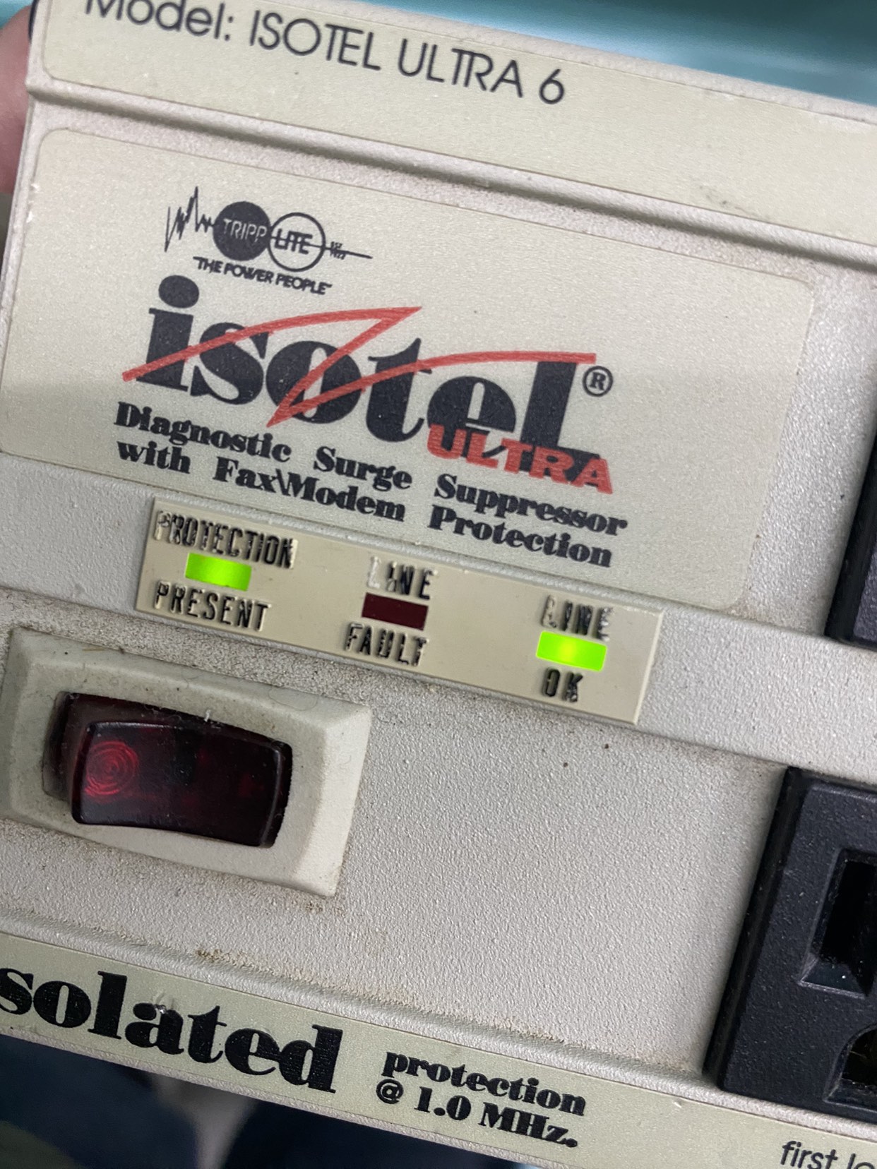 Tripp-Lite ISOBAR Ultra 6 Diagnostic Surge Protector - photo 4