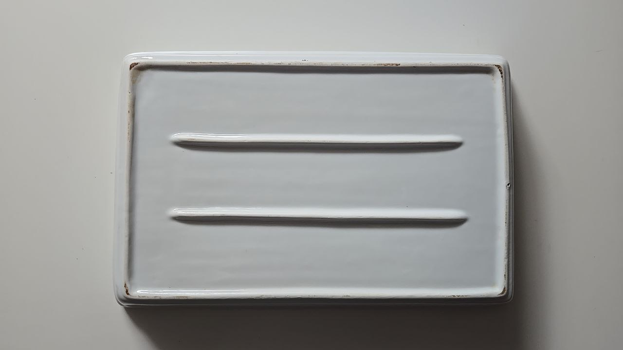 Ceramic Rectangle Serving Dish - Like NEW image indicator(3)