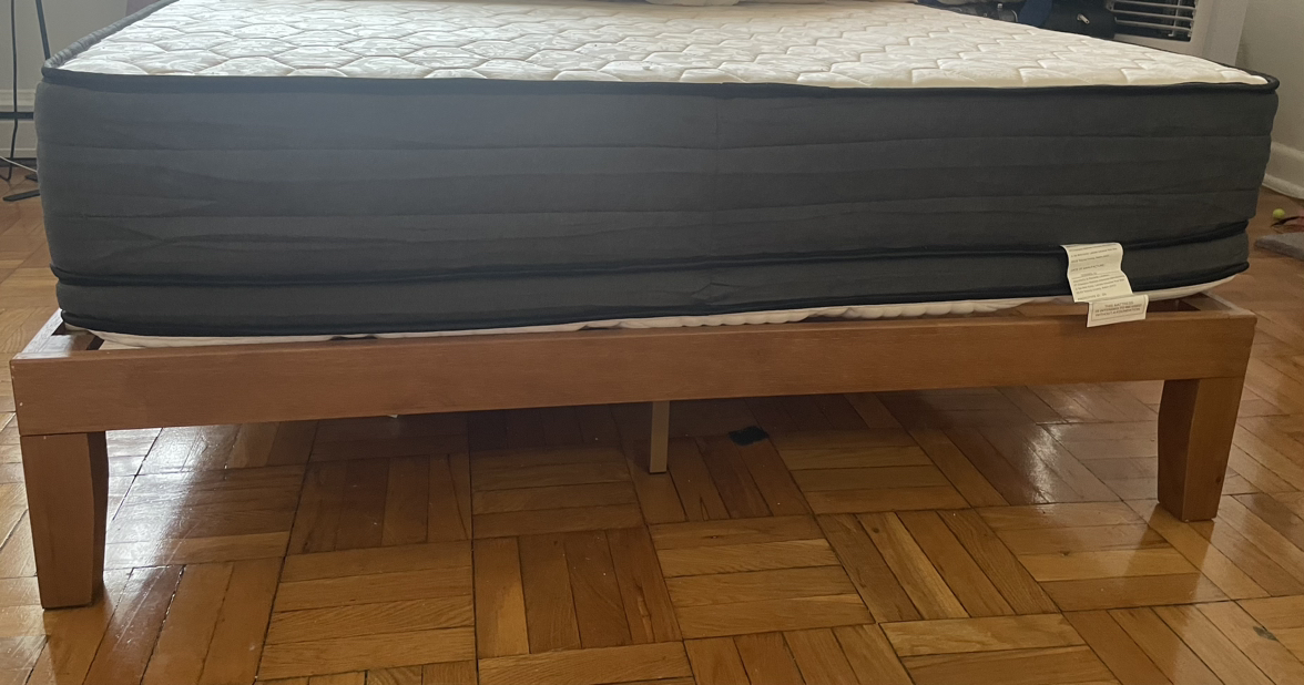 *MOVING SALE* Solid Wood Bed frame (Queen) - photo 4