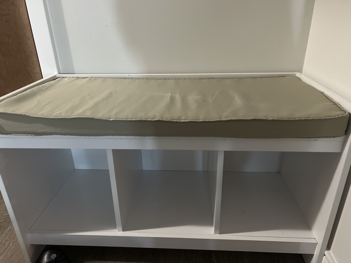Indoor bench/shoe rack
