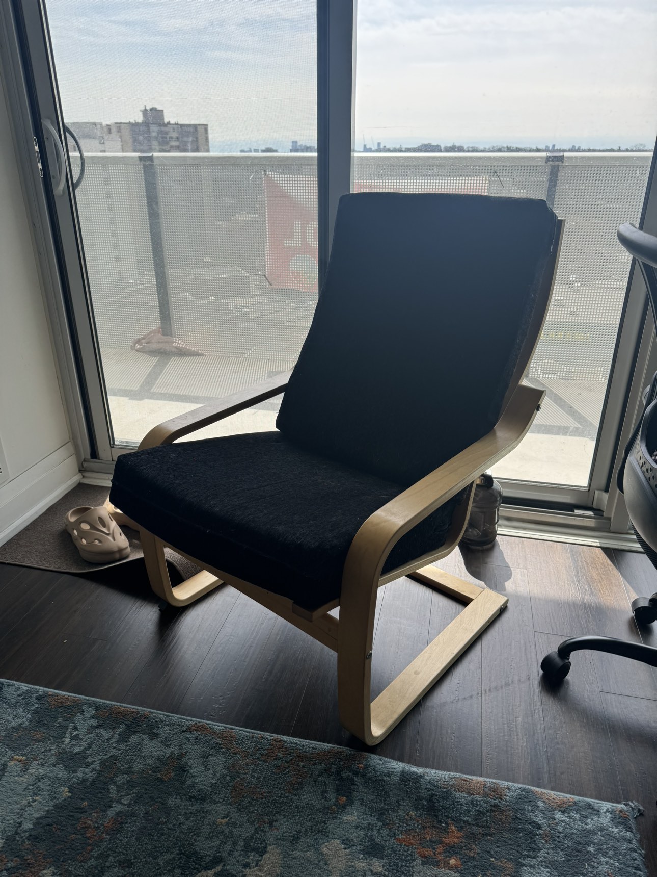 Chair - photo 2