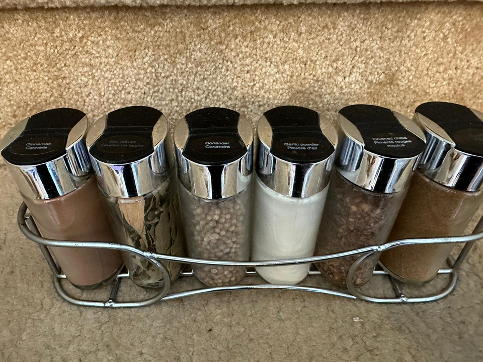 Spice jars - photo 2