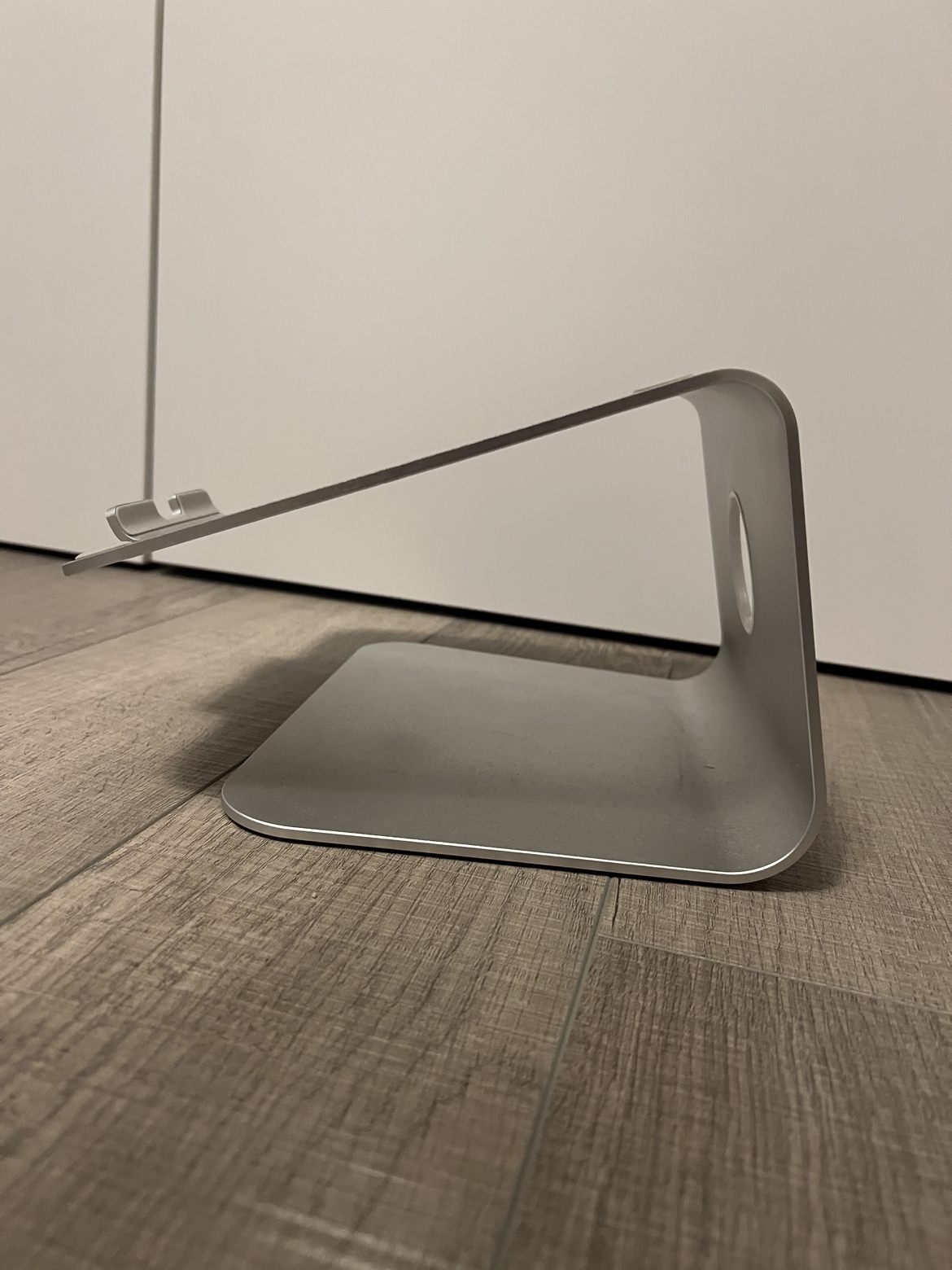 Rain aluminum laptop stand - photo 2