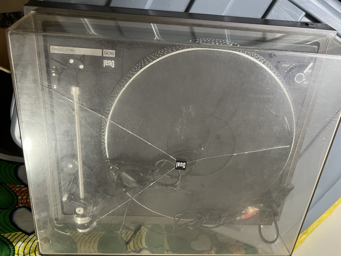 #freecycle Vintage turntable/ record player image indicator(6)