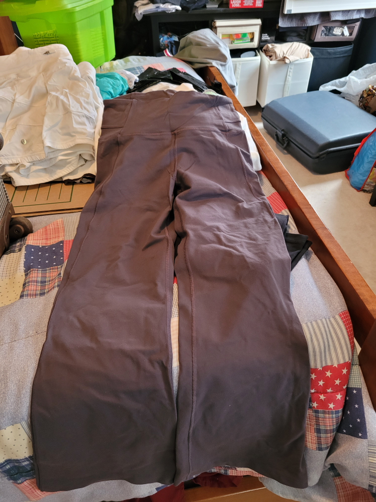 lulu lemon sz8