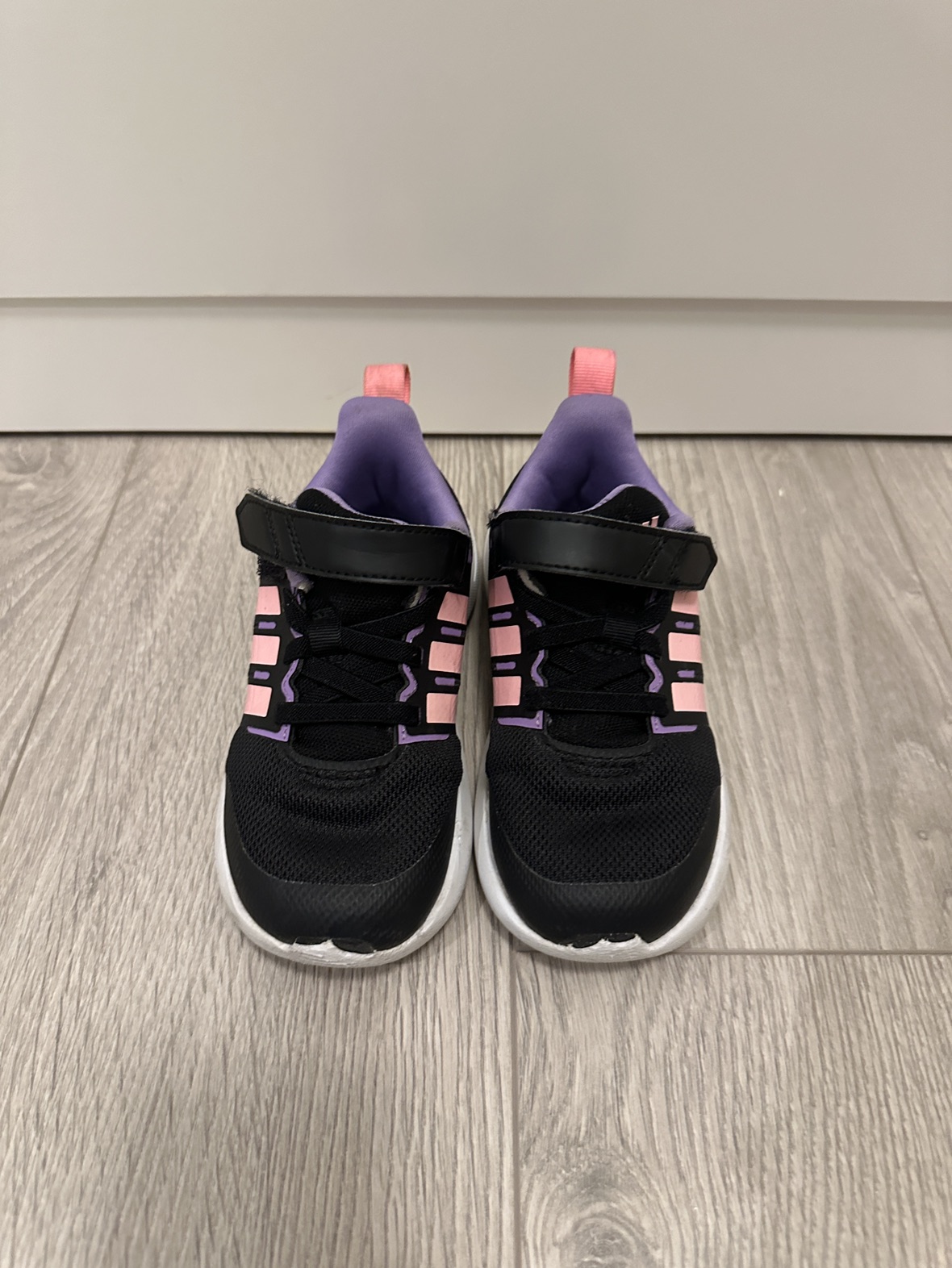 Adidas Girls Shoes in Size 8 thumbnail