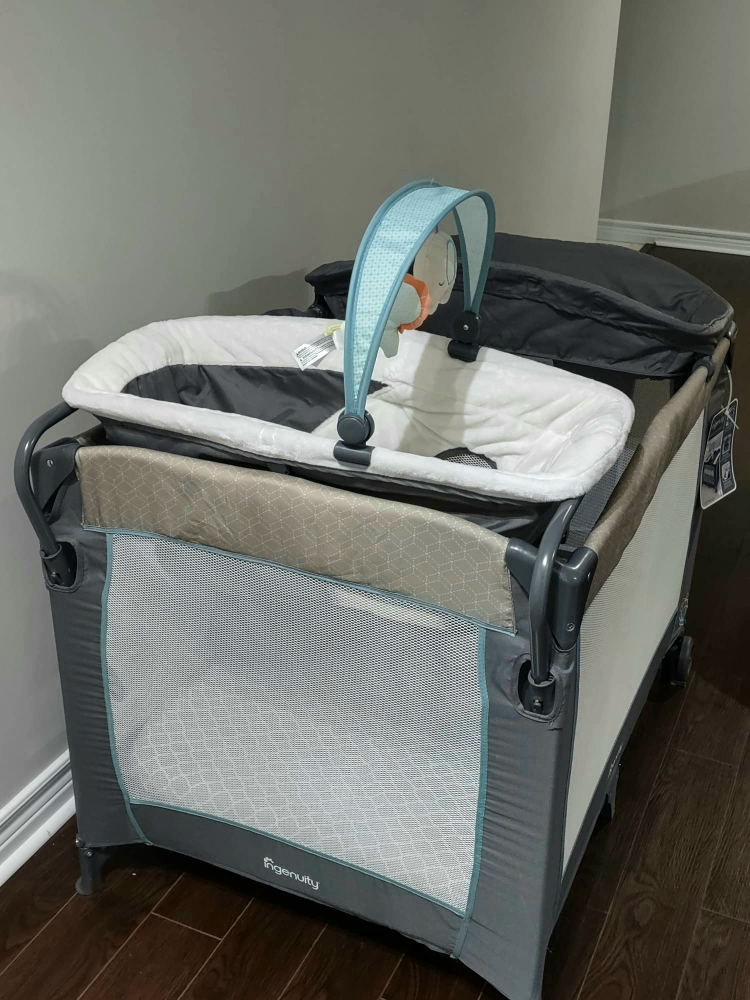 Ingenuity Playard (Playpen) & Millard Memory Foam Crib Mattress - photo 5