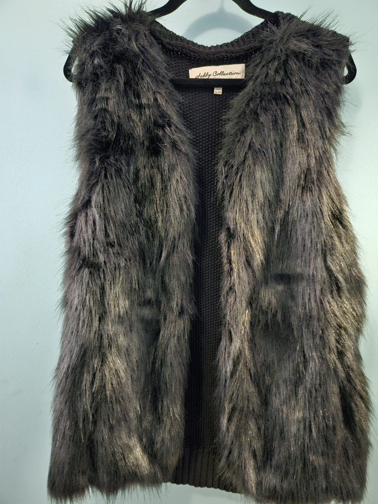 Faux fur vest thumbnail