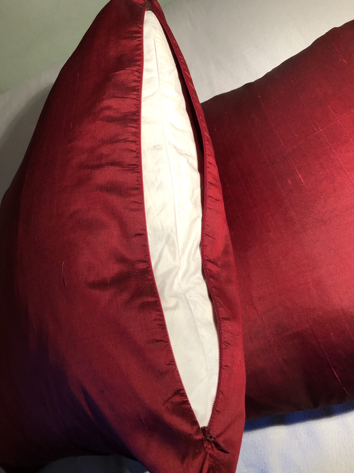 Red Silk Feather Cushions image indicator(2)