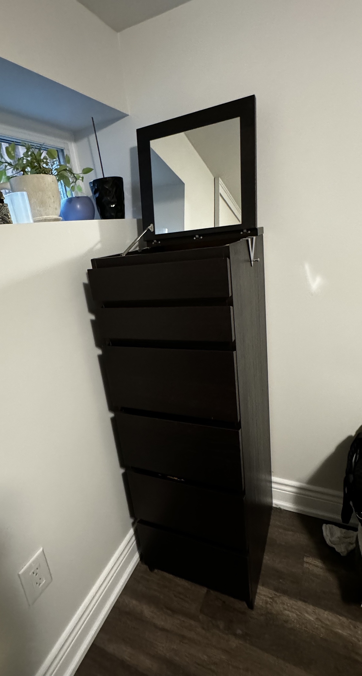 IKEA dresser. Chest of 6 drawers, black-brown/mirror glass