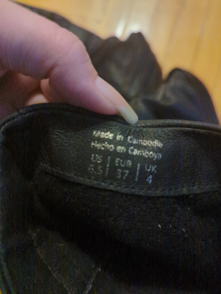 boots 🥕 image indicator(3)