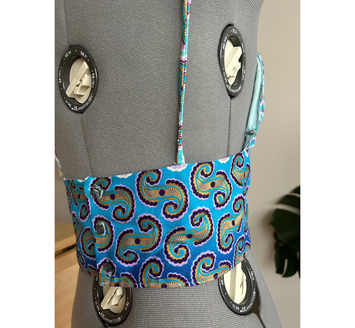 African Fabric Tank Top image indicator(7)