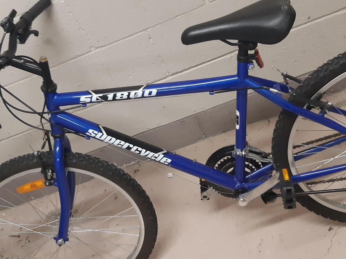 SUPERCYCLE 1800 Electric blue mountain bike  mint condition image indicator(2)