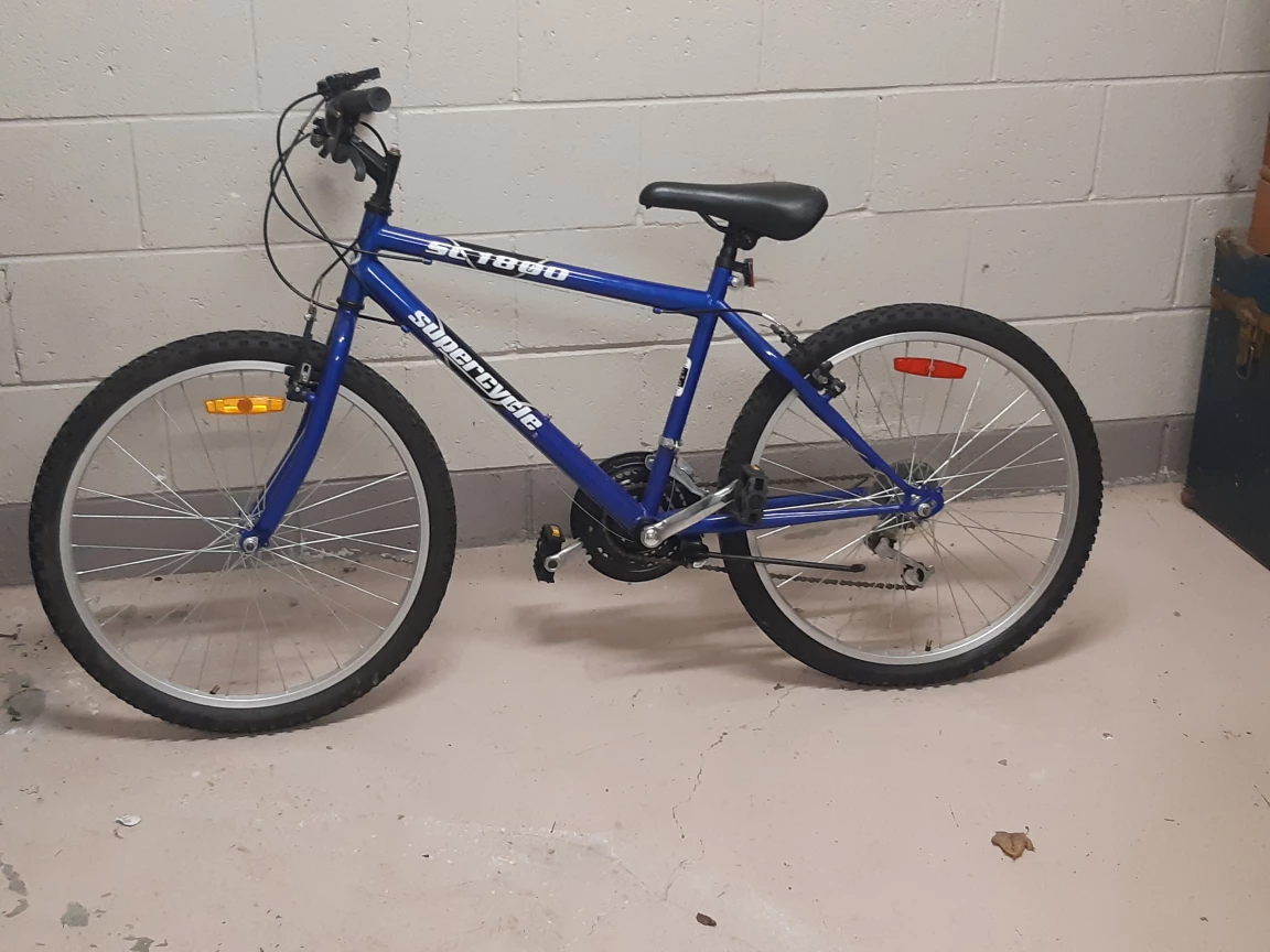 SUPERCYCLE 1800 Electric blue mountain bike  mint condition image indicator(5)