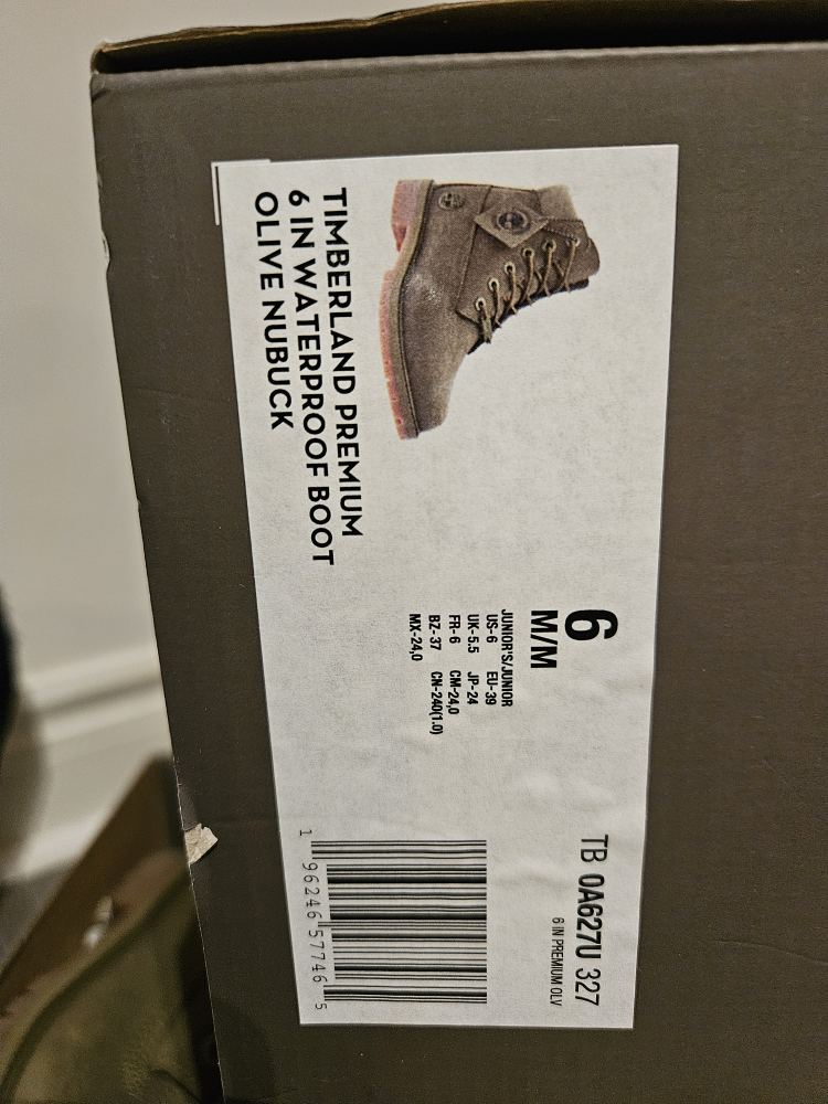olive green Timberland boots - photo 5