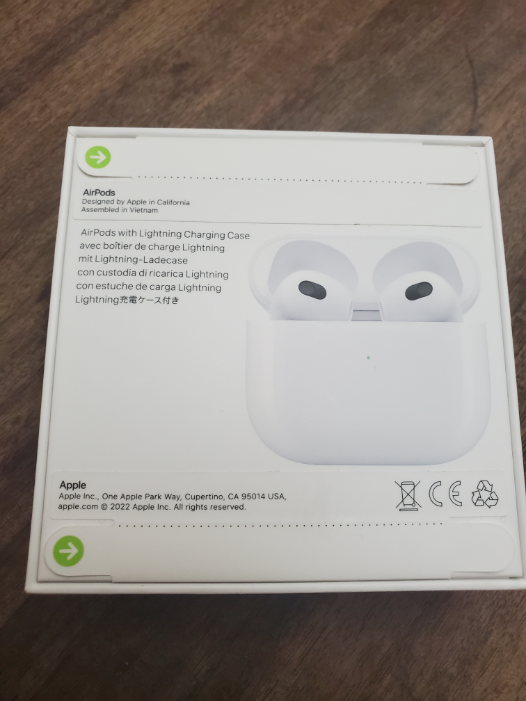Airpods 3rd Gen w/ Lightning Charging Case (sealed, unused)