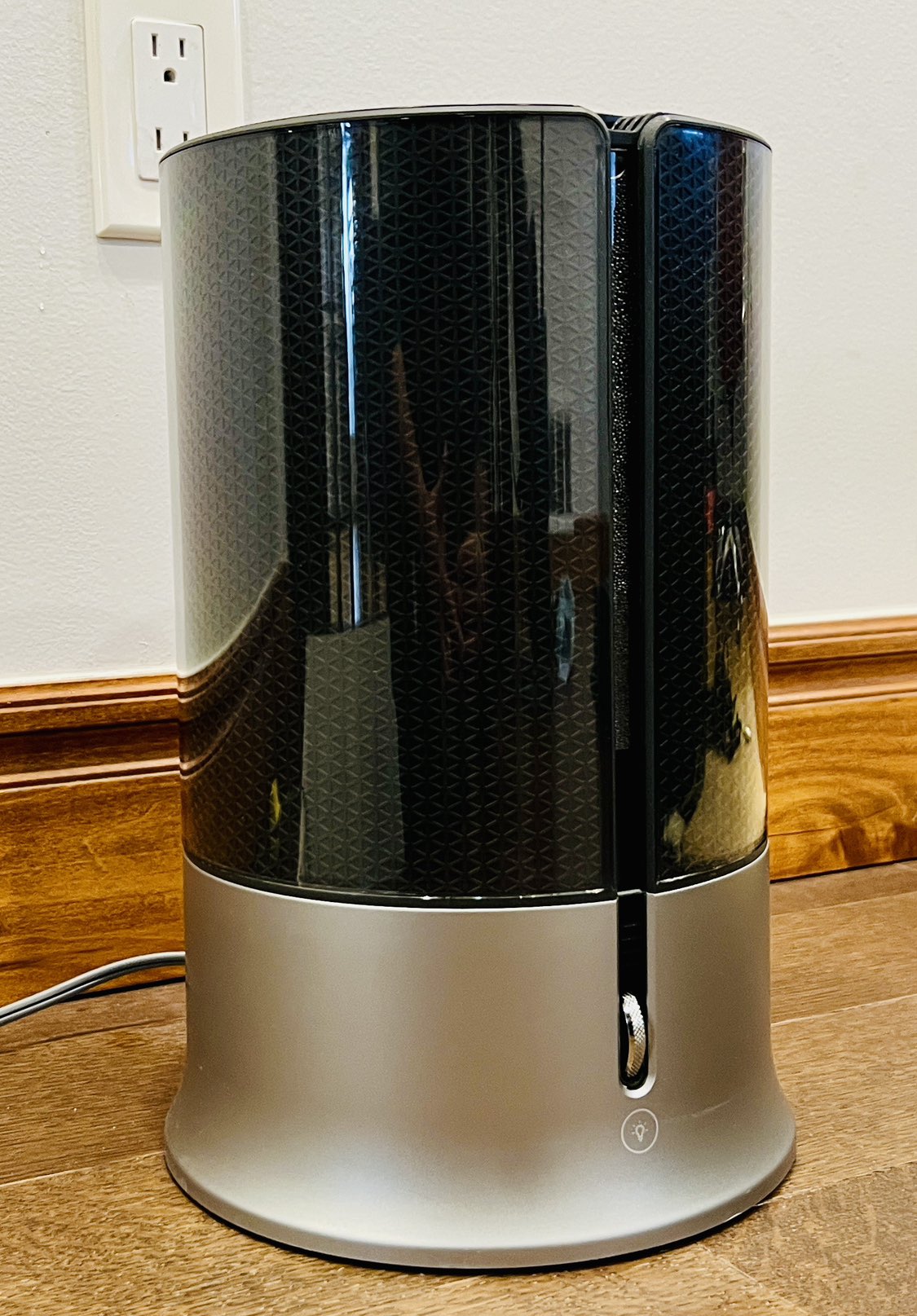 Honeywell Humidifier - Ultrasonic/Quite - 3 Months Old - photo 3