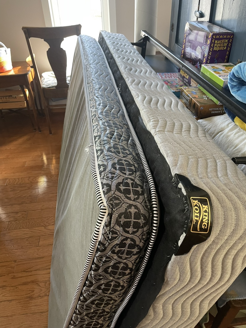Single bed -mattress box spring & frame