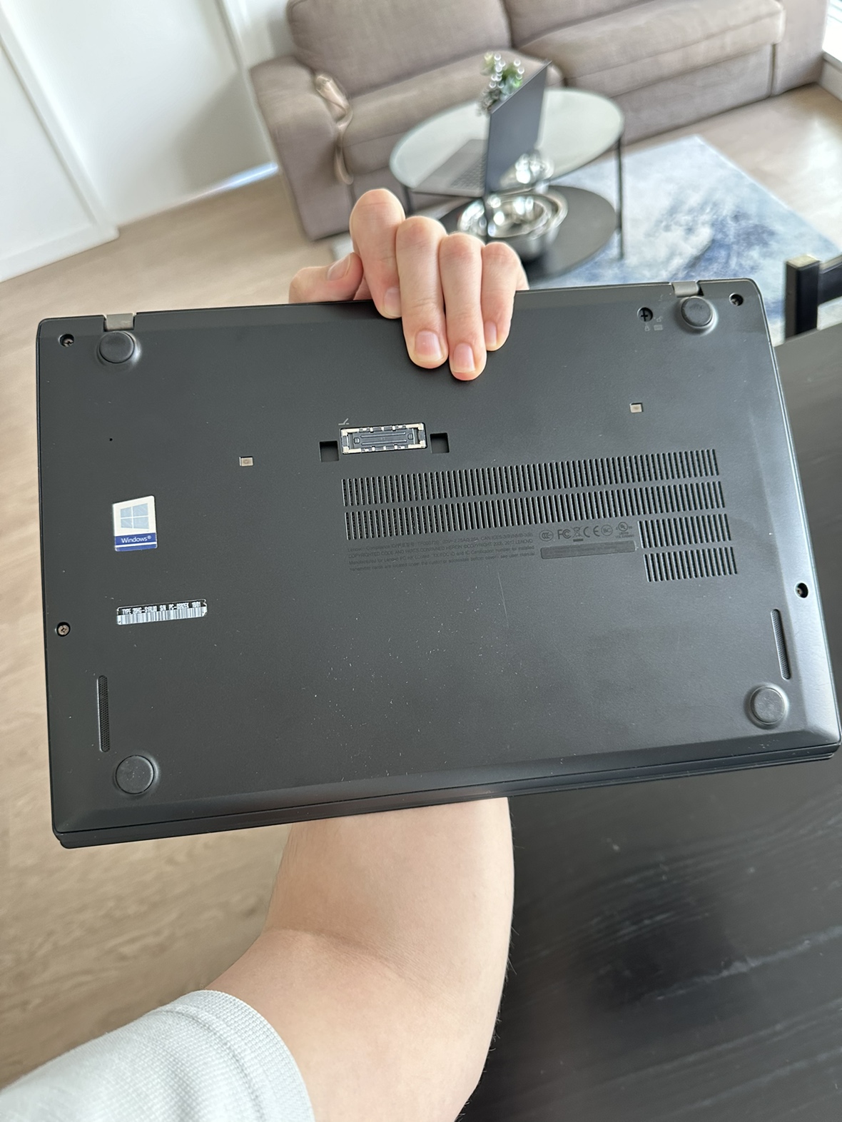 Lenovo ThinkPad T470s 14” Windows 11 Pro image indicator(4)