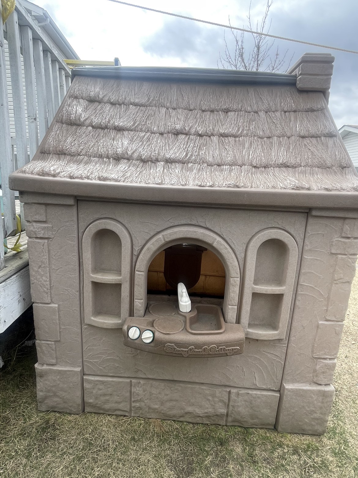 Step 2 kids storybook cottage playhouse image indicator(5)