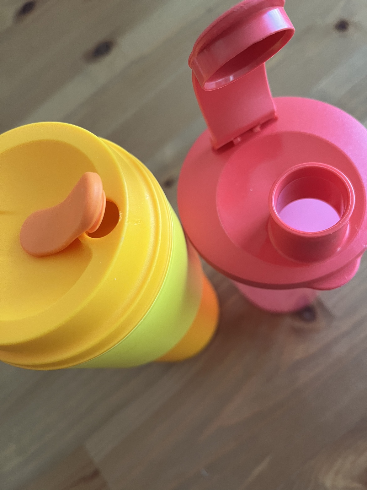Tupperware sippy cups image indicator(3)