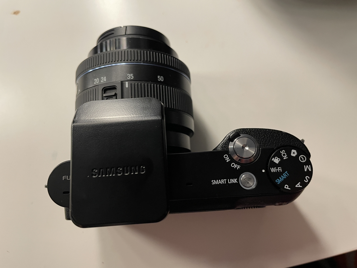 Samsung Camera NX1000 20.3 megapixel - photo 4