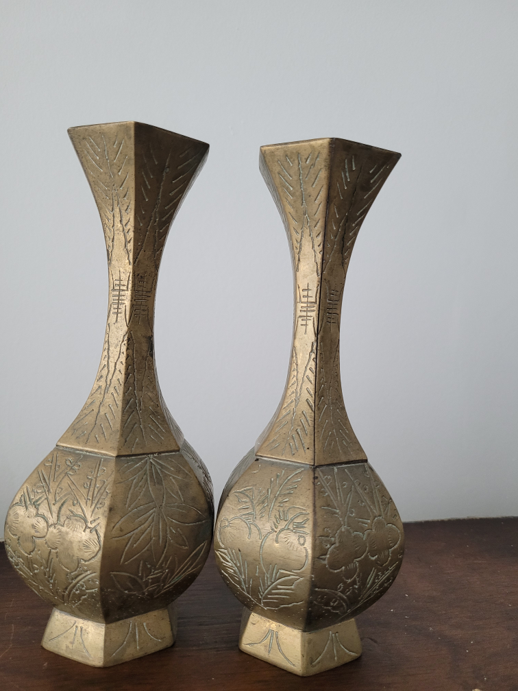 🥕 Vintage Brass Vases thumbnail