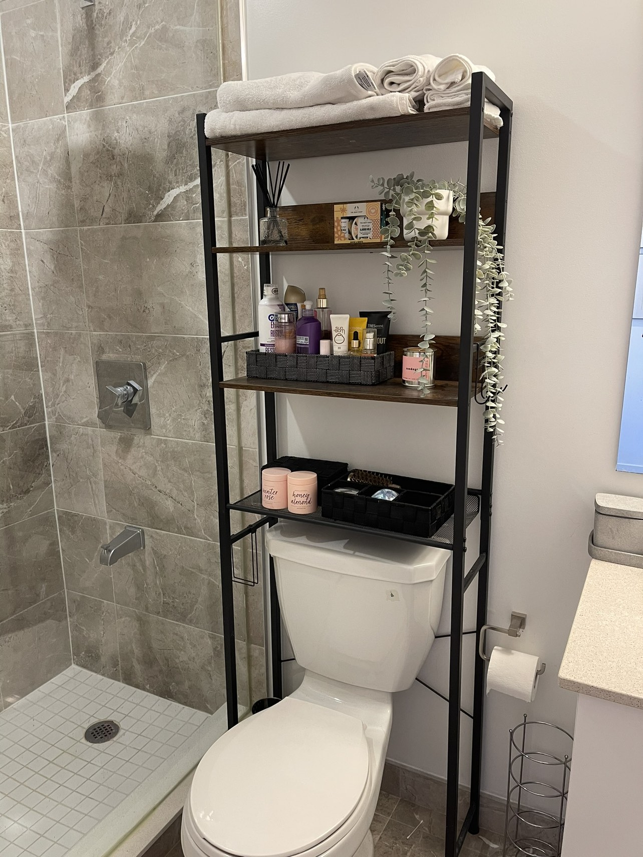 Bathroom shelf thumbnail