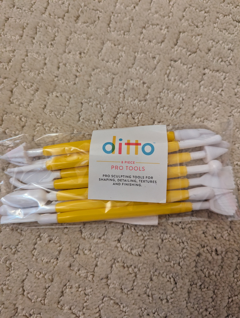 Rabbit Oven Clay Kit w/ Tools and Display Dome image indicator(3)