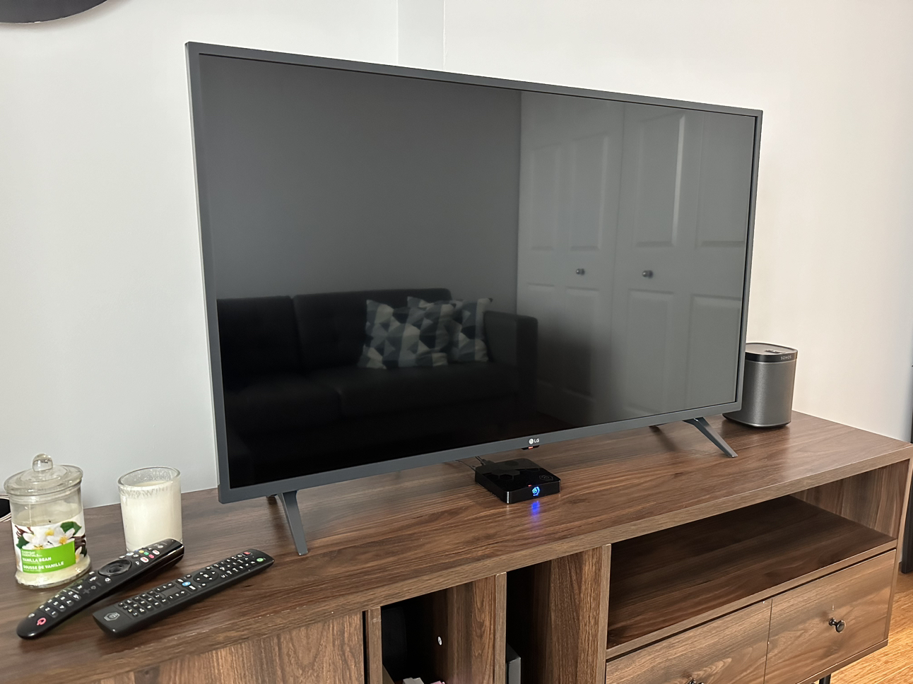 45” LG TV - photo 2
